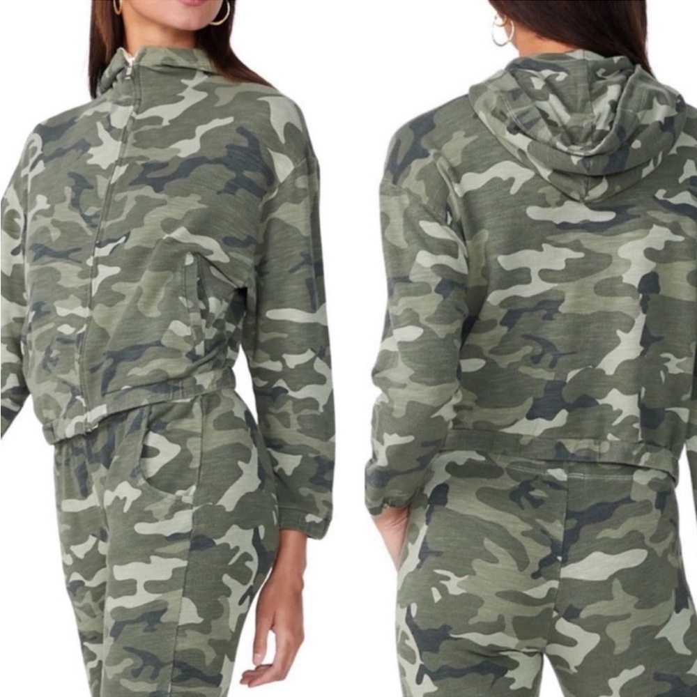 Monrow Urban Zip Up Sweater in Olive Camo Green Size M Medium NWT